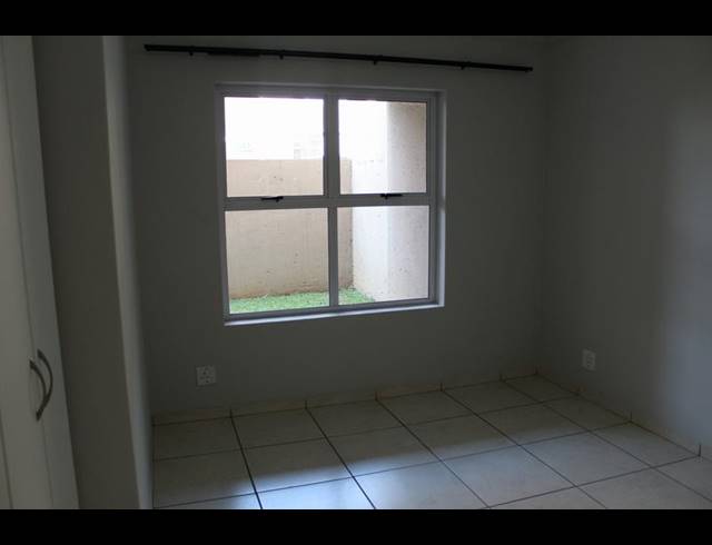 2 BEDROOM APARTMENT FOR SALE IN FERNDALE